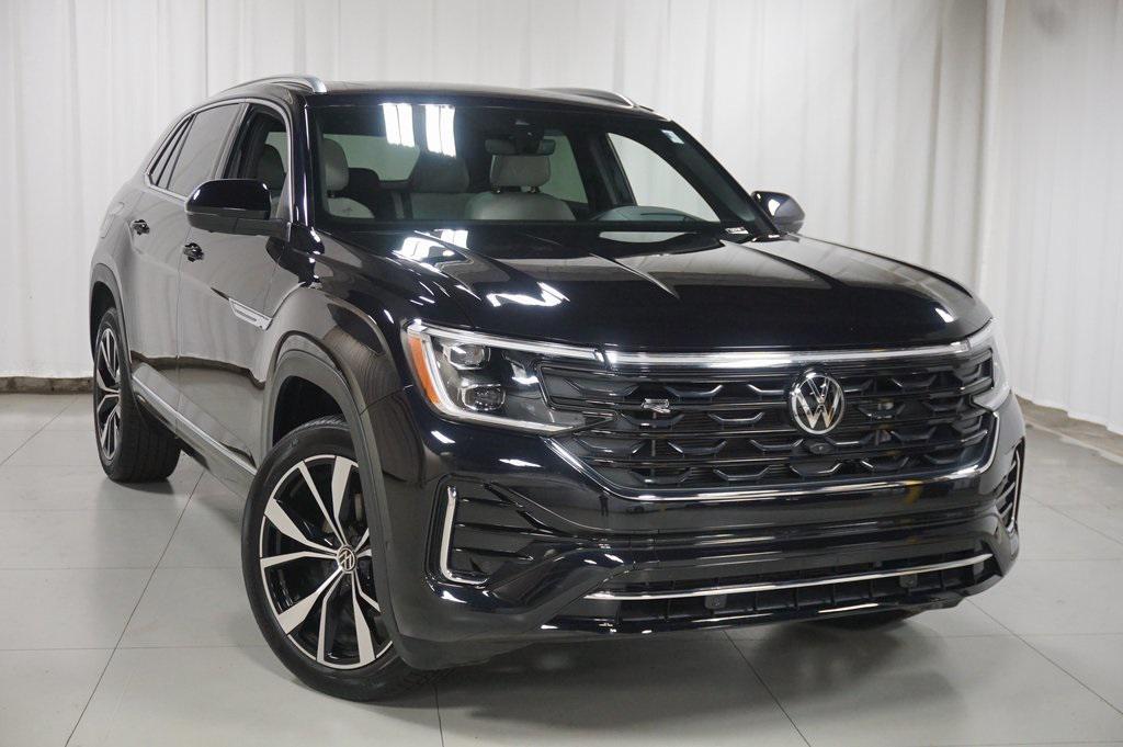 used 2025 Volkswagen Atlas Cross Sport car, priced at $40,990