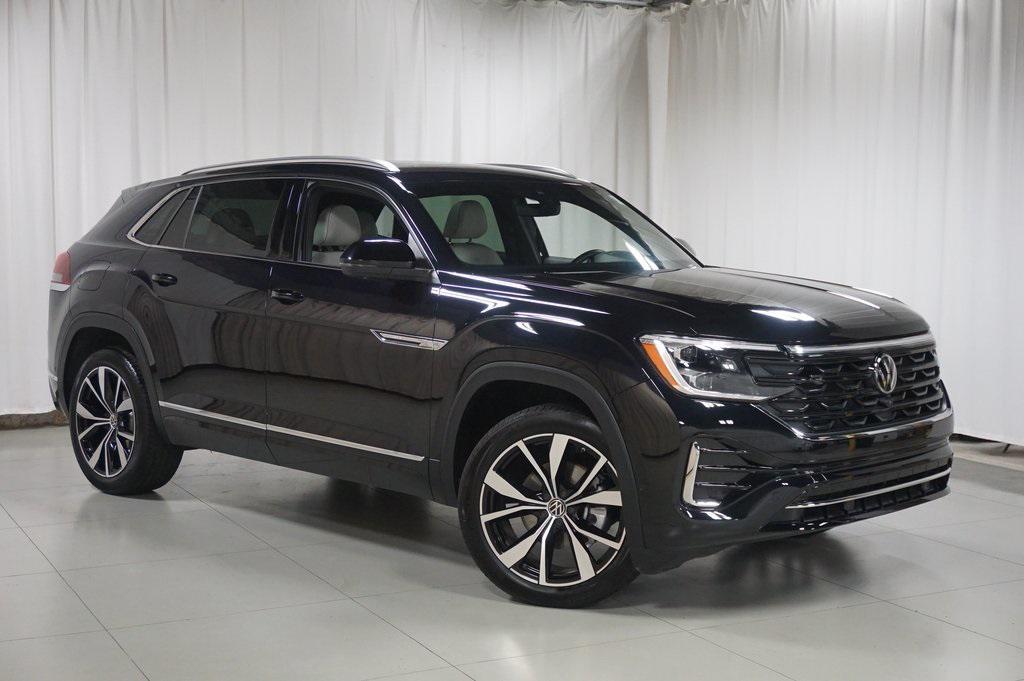 used 2025 Volkswagen Atlas Cross Sport car, priced at $40,990