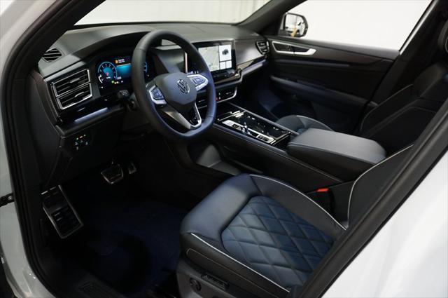 new 2025 Volkswagen Atlas Cross Sport car, priced at $52,250