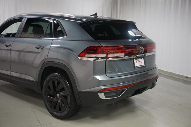 new 2025 Volkswagen Atlas Cross Sport car, priced at $42,744