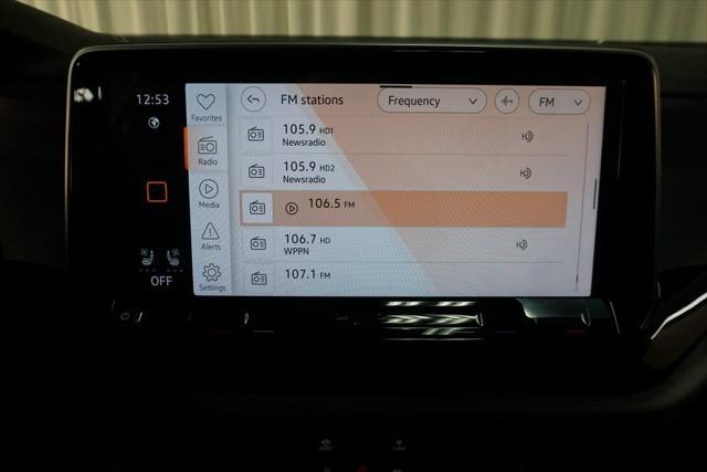 new 2025 Volkswagen Atlas car, priced at $44,077