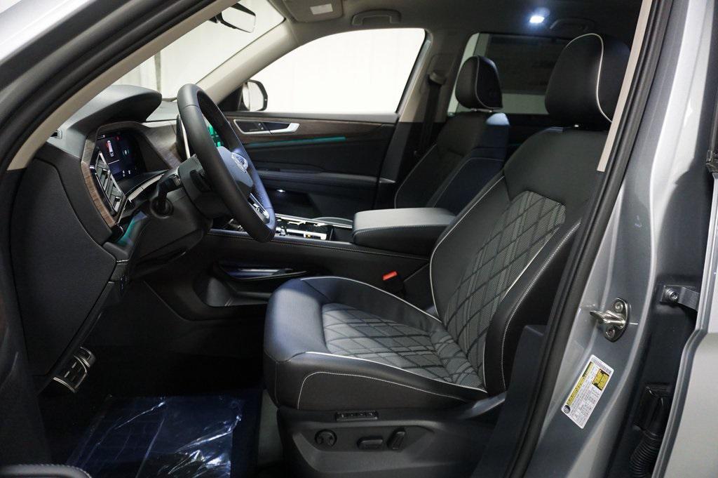 new 2026 Volkswagen Atlas car, priced at $54,779