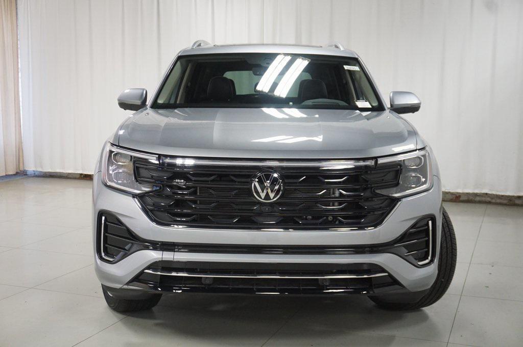 new 2026 Volkswagen Atlas car, priced at $54,779