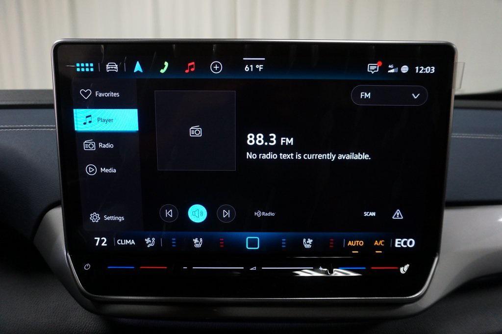 new 2025 Volkswagen ID.4 car, priced at $50,040