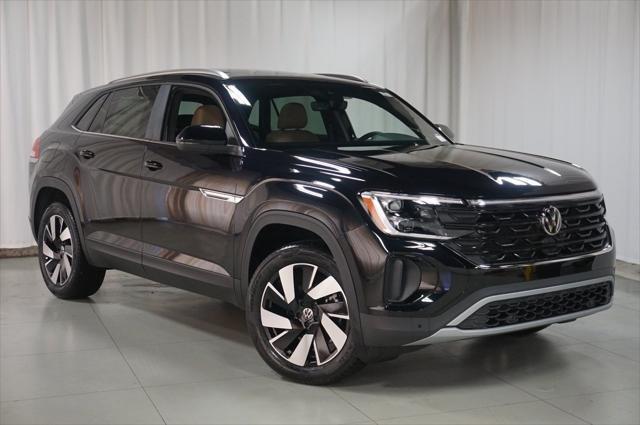 new 2025 Volkswagen Atlas Cross Sport car, priced at $43,591