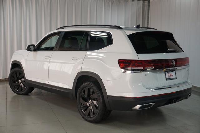 new 2025 Volkswagen Atlas car, priced at $44,475