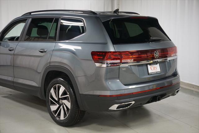 new 2025 Volkswagen Atlas car, priced at $43,529