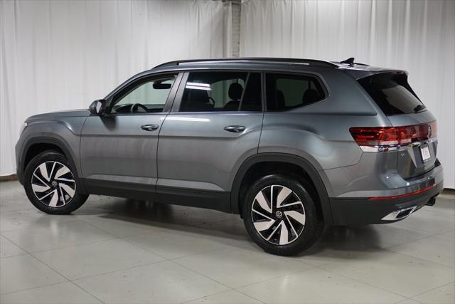 new 2025 Volkswagen Atlas car, priced at $43,529