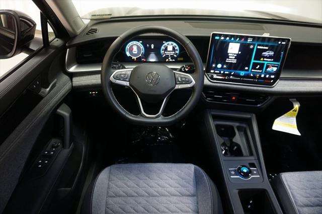 new 2025 Volkswagen Tiguan car, priced at $33,011