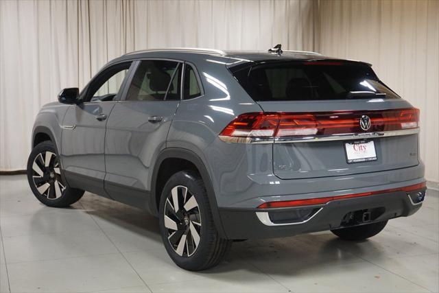 new 2024 Volkswagen Atlas Cross Sport car, priced at $40,215