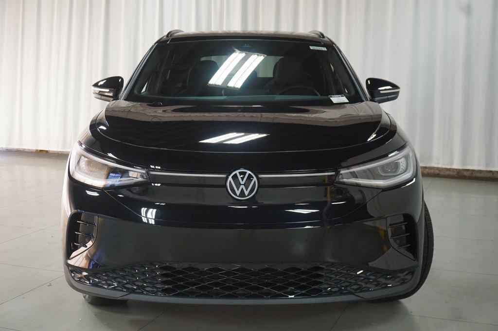 new 2025 Volkswagen ID.4 car, priced at $49,442