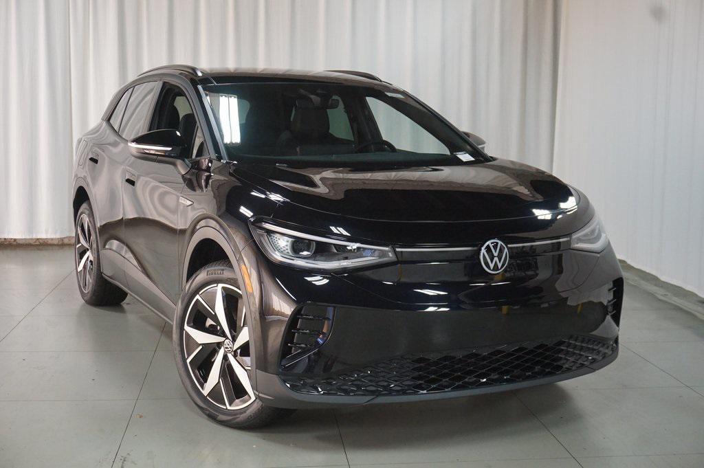 new 2025 Volkswagen ID.4 car, priced at $49,442