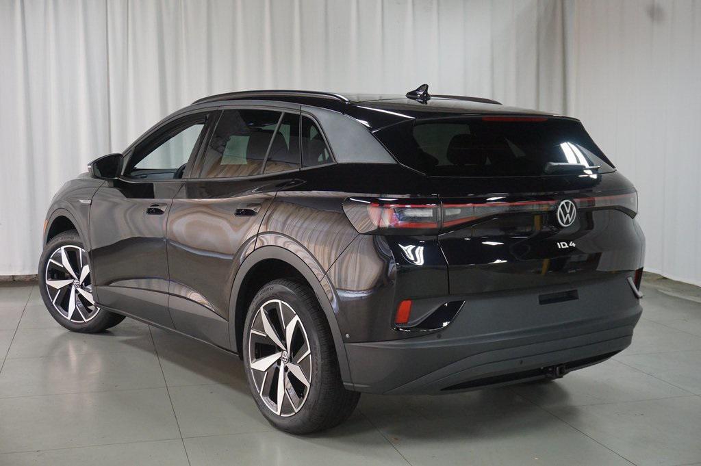 new 2025 Volkswagen ID.4 car, priced at $49,442