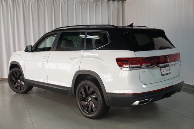 new 2024 Volkswagen Atlas car, priced at $44,668