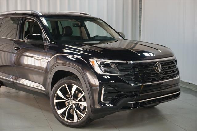 new 2025 Volkswagen Atlas car, priced at $51,875