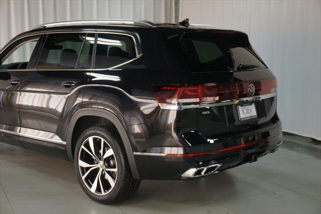 new 2025 Volkswagen Atlas car, priced at $51,875