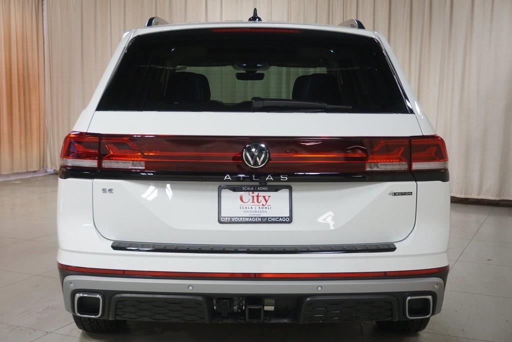 new 2024 Volkswagen Atlas car, priced at $45,442