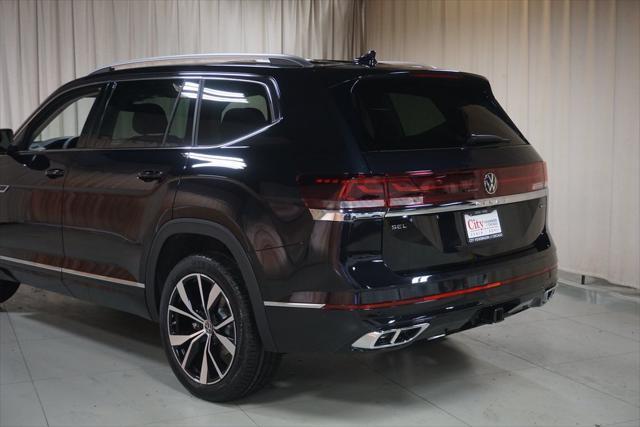 new 2025 Volkswagen Atlas car, priced at $50,684