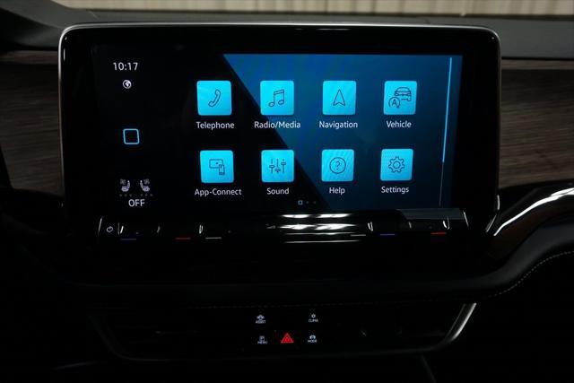 new 2025 Volkswagen Atlas car, priced at $50,684