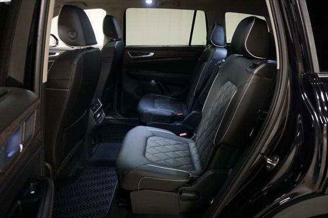 new 2025 Volkswagen Atlas car, priced at $50,684