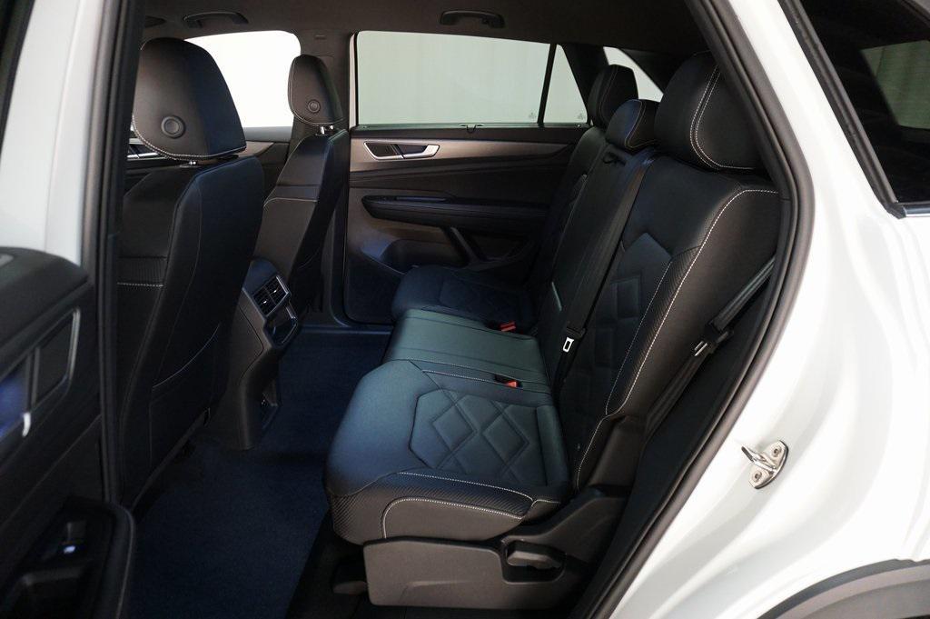 new 2025 Volkswagen Atlas Cross Sport car, priced at $41,559