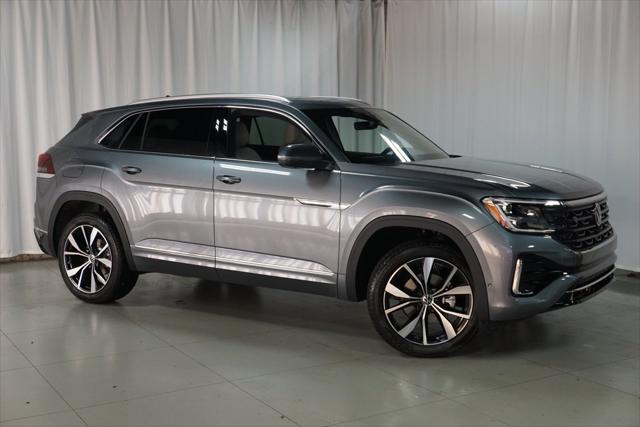 new 2025 Volkswagen Atlas Cross Sport car, priced at $51,018