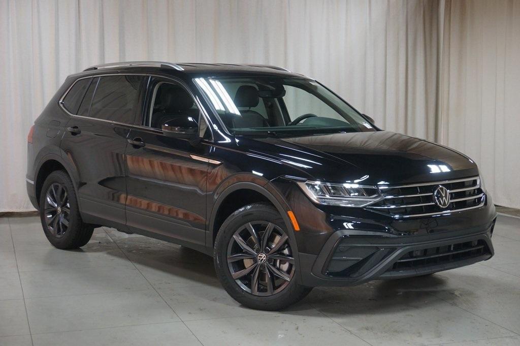 new 2024 Volkswagen Tiguan car, priced at $32,972