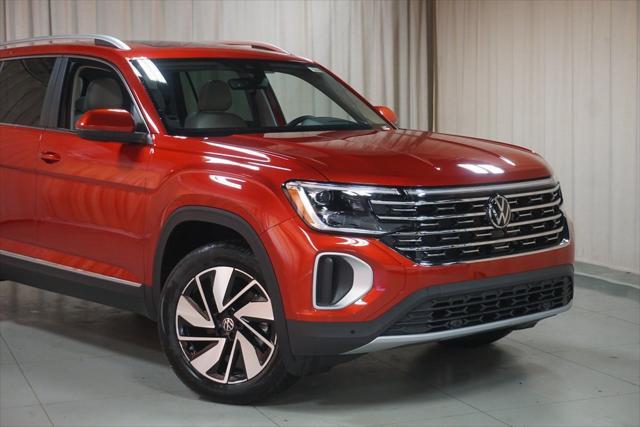 new 2024 Volkswagen Atlas car, priced at $44,814