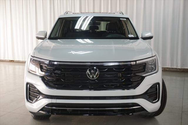 new 2025 Volkswagen Atlas car, priced at $52,348