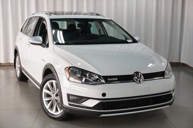 used 2017 Volkswagen Golf Alltrack car, priced at $18,990