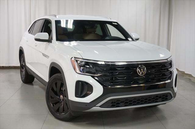 new 2025 Volkswagen Atlas Cross Sport car, priced at $43,821