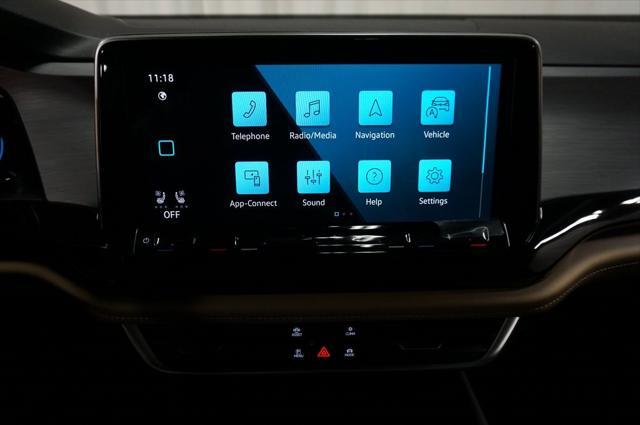 new 2025 Volkswagen Atlas Cross Sport car, priced at $43,821