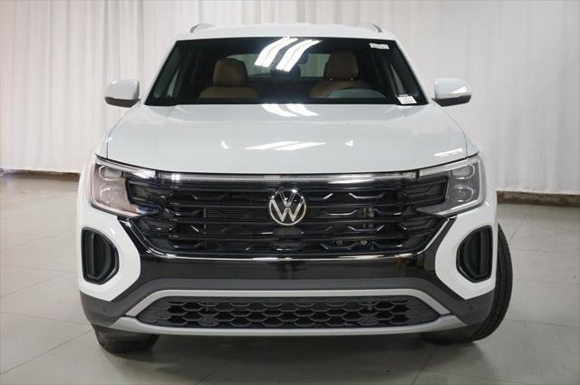 new 2025 Volkswagen Atlas Cross Sport car, priced at $43,821