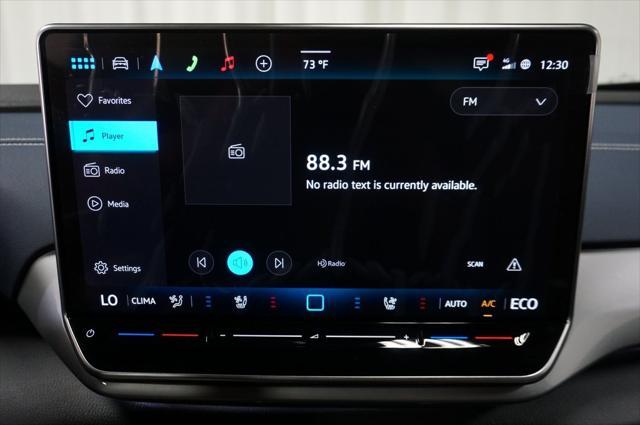 new 2025 Volkswagen ID.4 car, priced at $49,626