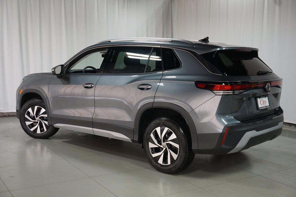 new 2025 Volkswagen Tiguan car, priced at $31,953