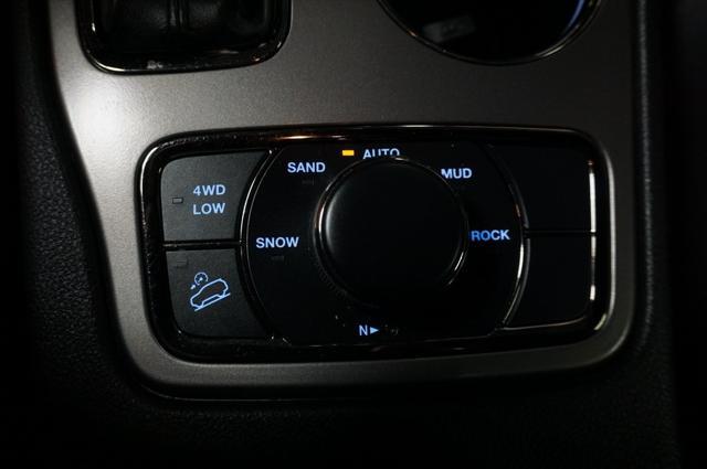 used 2021 Jeep Grand Cherokee car, priced at $32,889