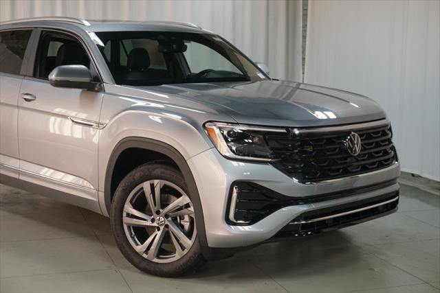 new 2024 Volkswagen Atlas Cross Sport car, priced at $43,587