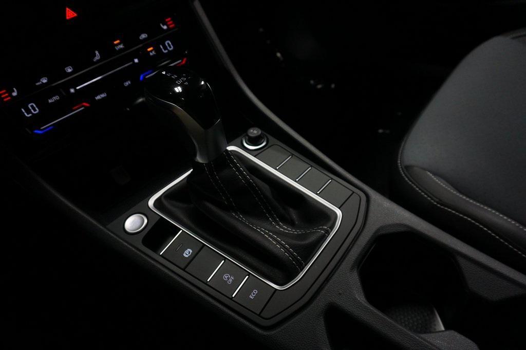 new 2025 Volkswagen Jetta car, priced at $27,046