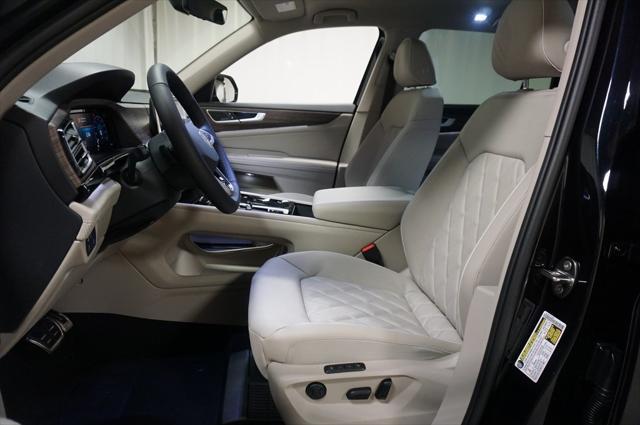 new 2025 Volkswagen Atlas car, priced at $51,411