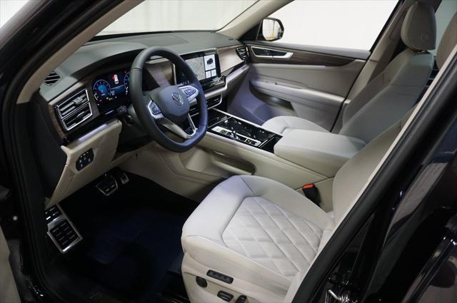 new 2025 Volkswagen Atlas car, priced at $51,411