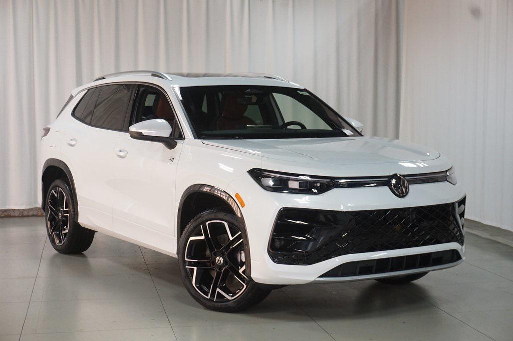 new 2026 Volkswagen Tiguan car, priced at $45,421