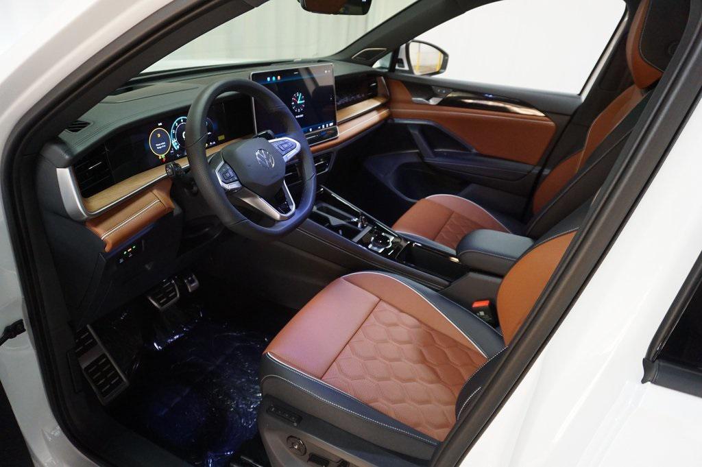 new 2026 Volkswagen Tiguan car, priced at $45,421