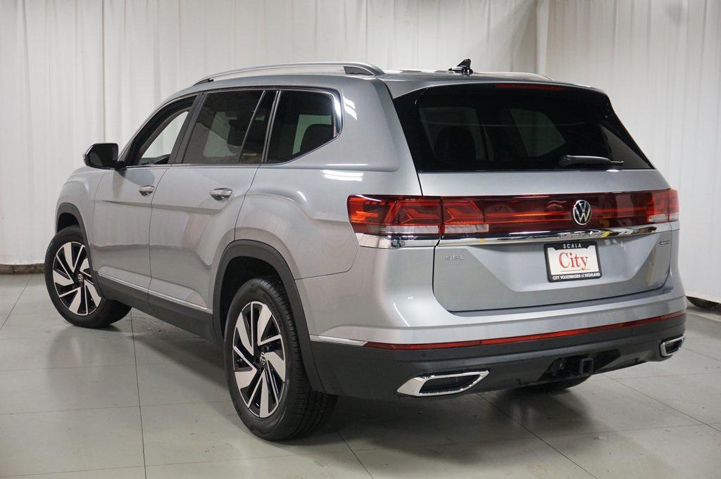 new 2025 Volkswagen Atlas car, priced at $43,420