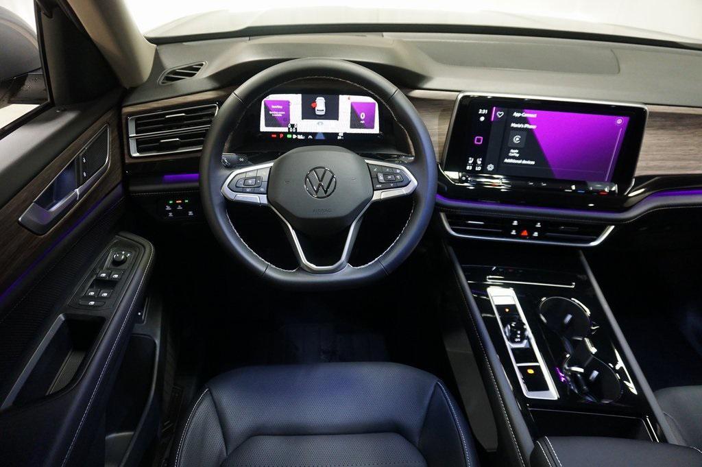 new 2025 Volkswagen Atlas car, priced at $43,420