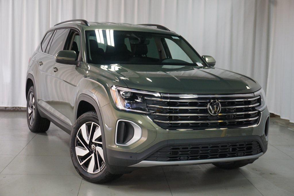 new 2026 Volkswagen Atlas car, priced at $48,136