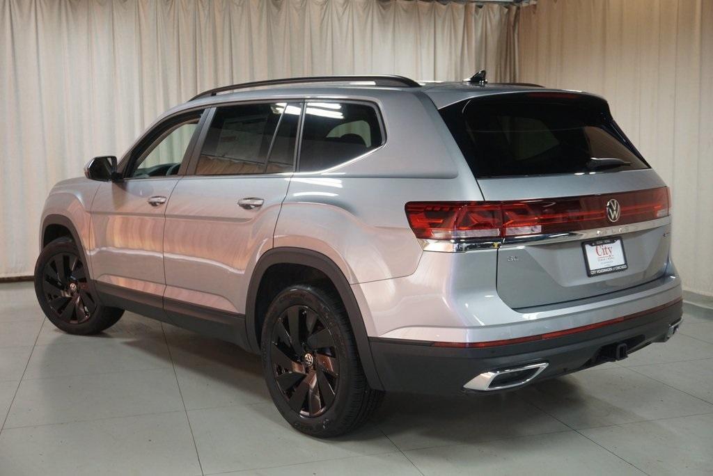 new 2024 Volkswagen Atlas car, priced at $42,516