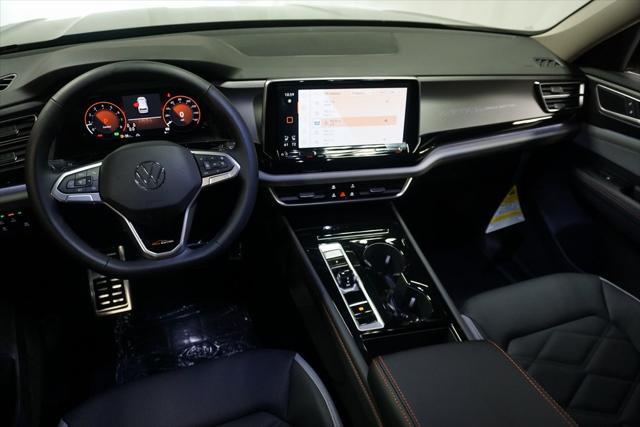 new 2025 Volkswagen Atlas car, priced at $43,764