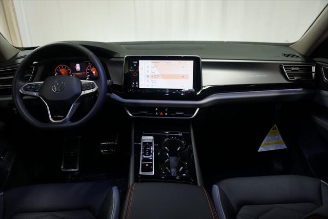 new 2025 Volkswagen Atlas car, priced at $43,764