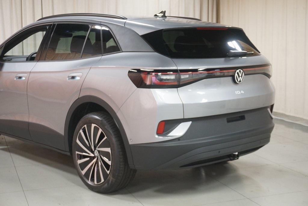 new 2024 Volkswagen ID.4 car, priced at $42,113