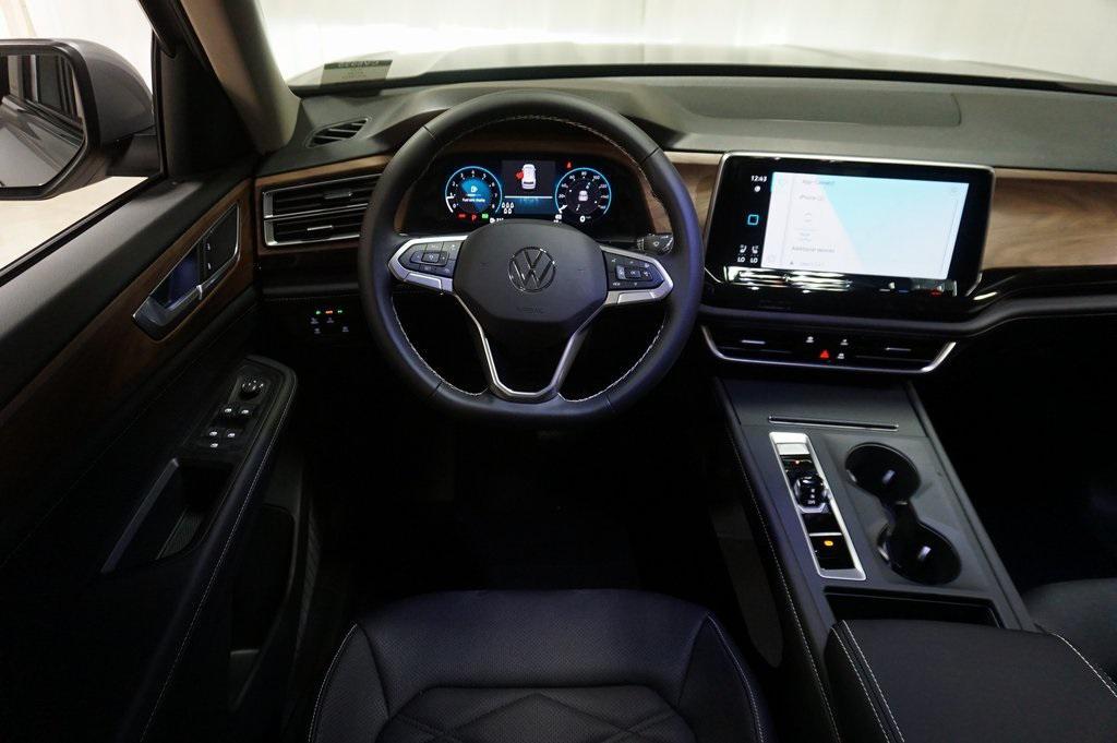 new 2025 Volkswagen Atlas car, priced at $34,636